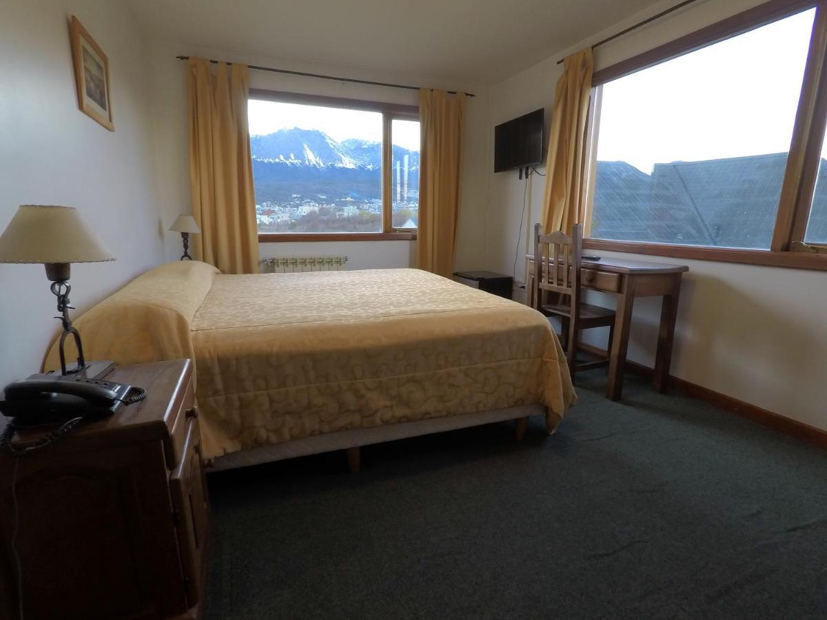 Oikos Hotel Ushuaia Exterior photo