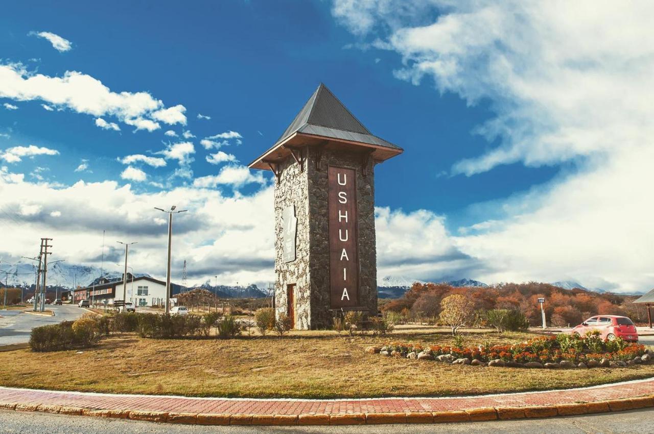 Oikos Hotel Ushuaia Exterior photo