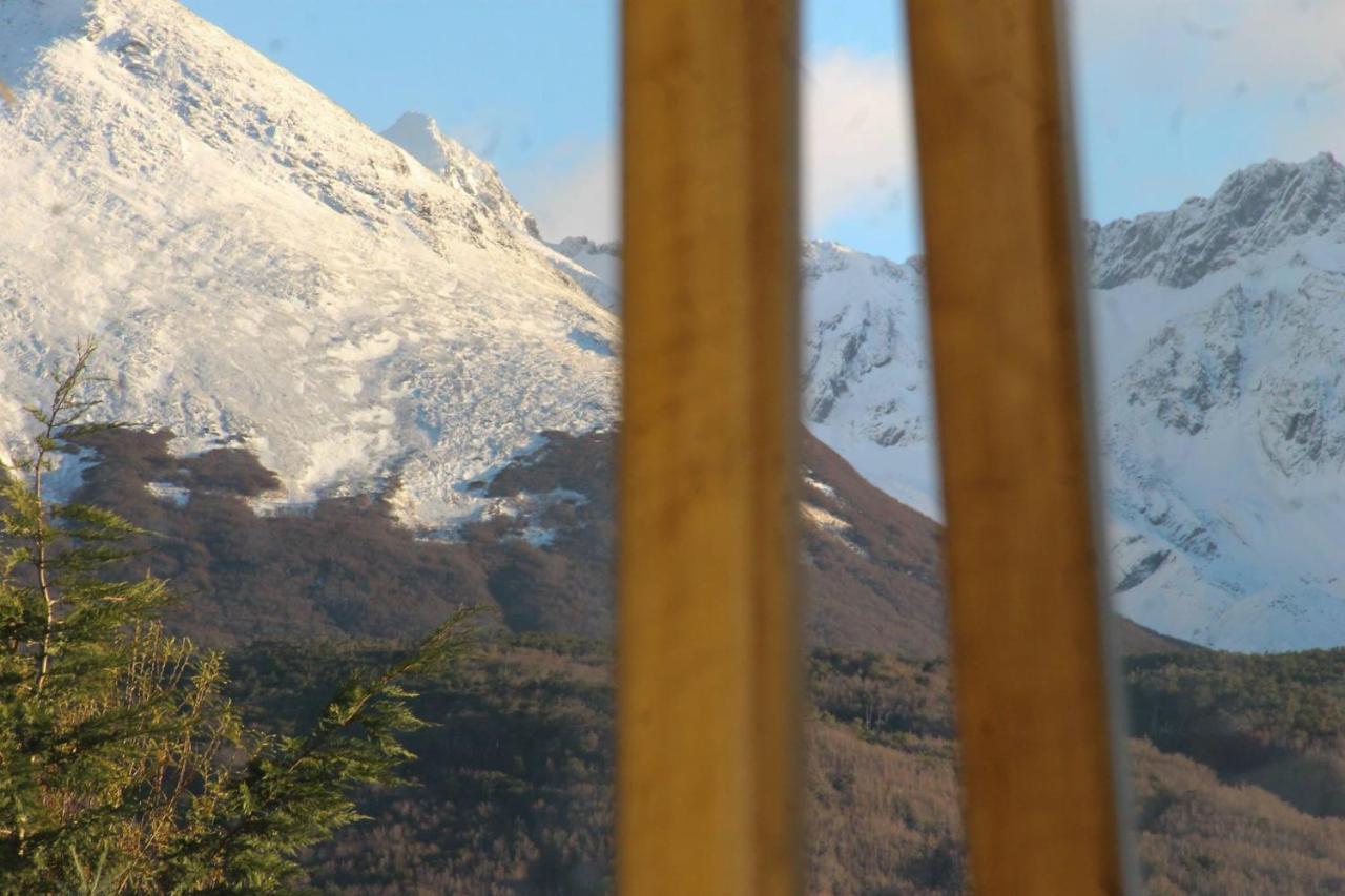 Oikos Hotel Ushuaia Exterior photo